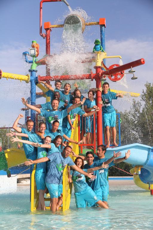 Villaggio Albatros Resort Лезина Экстерьер фото