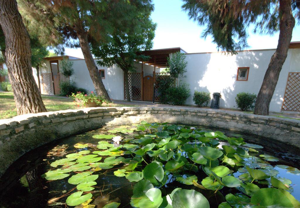 Villaggio Albatros Resort Лезина Номер фото